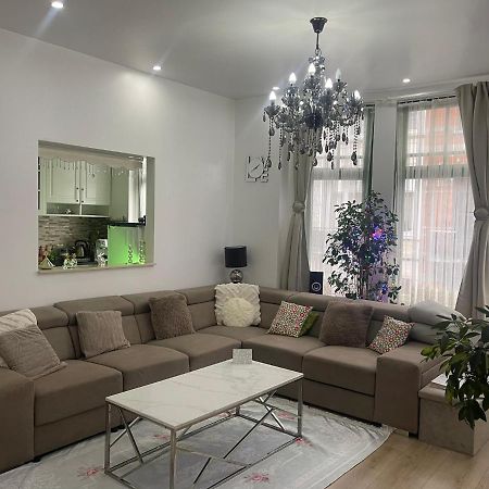 Appartement Centre Zaza บรัสเซลส์ ภายนอก รูปภาพ