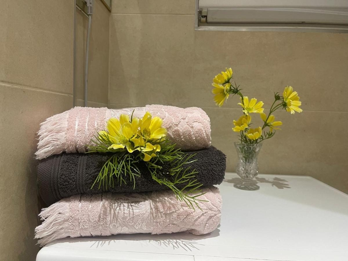 Appartement Centre Zaza บรัสเซลส์ ภายนอก รูปภาพ