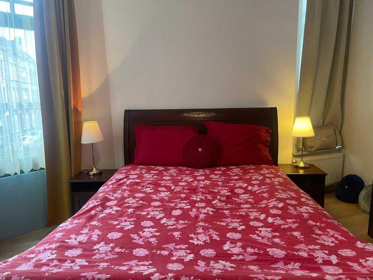 Appartement Centre Zaza บรัสเซลส์ ภายนอก รูปภาพ